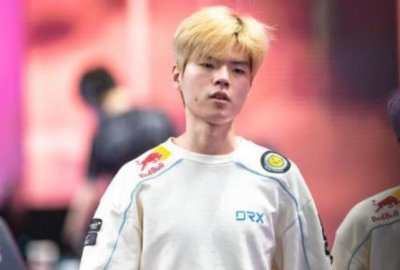 Deft自信被打没，采访时情绪低落，
