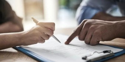 筑牢合规防线 提升治理水平——盈新发展举行上