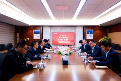 南京港集团总经理赵建华一行到访安通控股