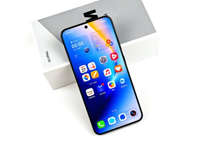 荣耀WIN评测:不止性能猛兽 更是全能战士