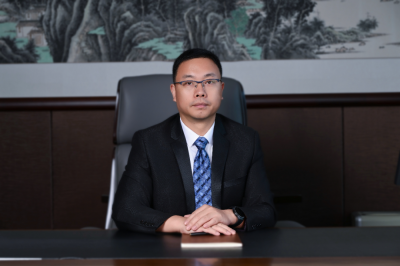 中原内配集团党委书记、董事长薛亚辉二〇二六