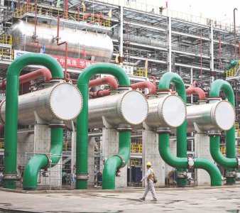 万华化学:化工茅涨价,不止“反内卷”