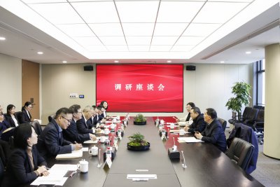 省国资委党委委员、副主任童海桑