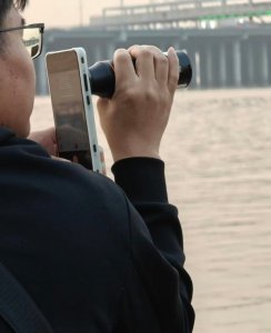 OPPO Find X9 Ultra谍照泄露：搭载“巨型”增距镜 堪