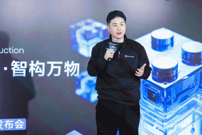 斑陌易行发布首款智能配送机器人，以开放协同