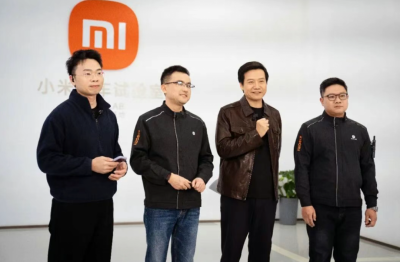 雷军:新一代小米 SU7 的研发工作已结束,准备量