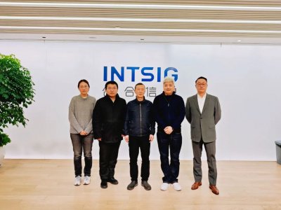 上海开源信息技术协会走进合合信息，共探AI与开
