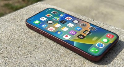 苹果iPhone 18 Pro启动小批量试产 标准版延后至20
