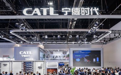 车企打工，“宁王”数钱