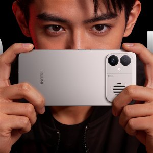 REDMI K90 Max外观揭晓：太空银机身+铝合金中框 风