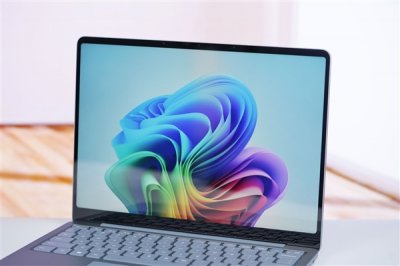骁龙X2加持、最高64GB内存+5G：微软新一代Surface