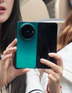 告别“伪多任务”！vivo X Fold6首发