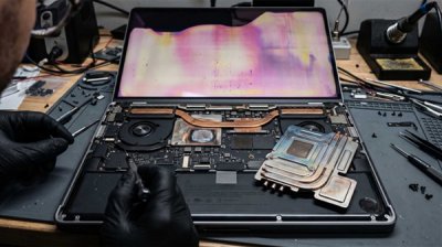 苹果MacBook Pro屏幕变色：因极限负载下芯片温度突