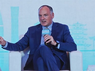 波音中国总裁：全球每日上万架波音飞机 都安装