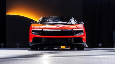 起售价398.8万!法拉利首款纯电车型Luce在华瞬间