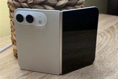 产业链高度重合：苹果首款折叠屏iPhone Ultra平整