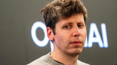 苹果正式起诉OpenAI：指控其系统性窃取硬件商业