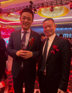 长鑫科技首日暴涨465%，蔚来李斌1.58亿战略投资浮