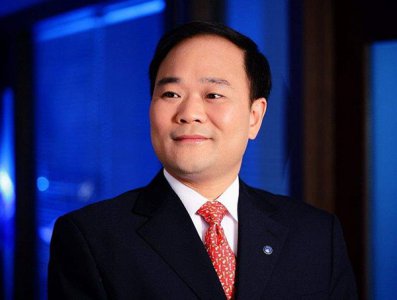 吉利汽车换帅：李书福转任荣誉主