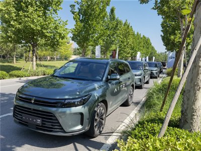 华为赛力斯续约提振信心 问界二手车行情国庆回