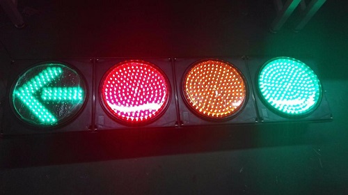 为什么交通路口停车的信号灯是红色的