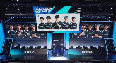 LPL上演感动一幕！Rookie拿下开门红，佩戴蓝丝带
