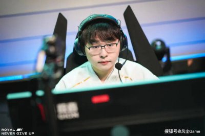 LPL最菜打野刷新下限！1级反野艾翁看呆观众，