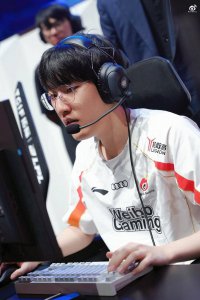 生死战：JDG大战WBG，胜者将锁定LPL四号种子席位