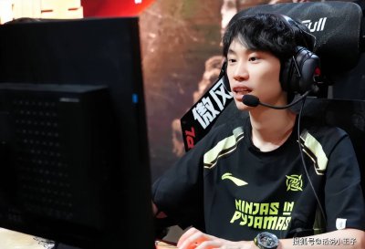 老将越来越少！Doinb确定明年不打LPL，哪怕今年夺