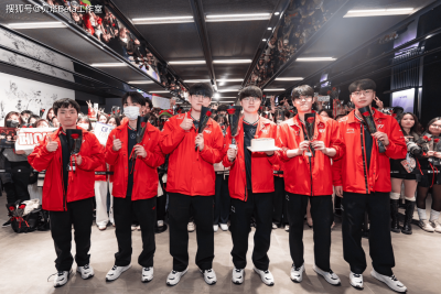海外网友热议T1淘汰AL：Faker就是L