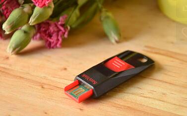 北京银行党委书记、董事长霍学文：三个方向开